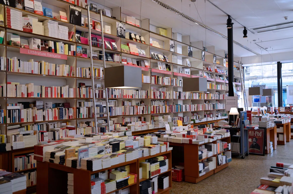 Librairie Mollat Bordeaux - Collection - Simon